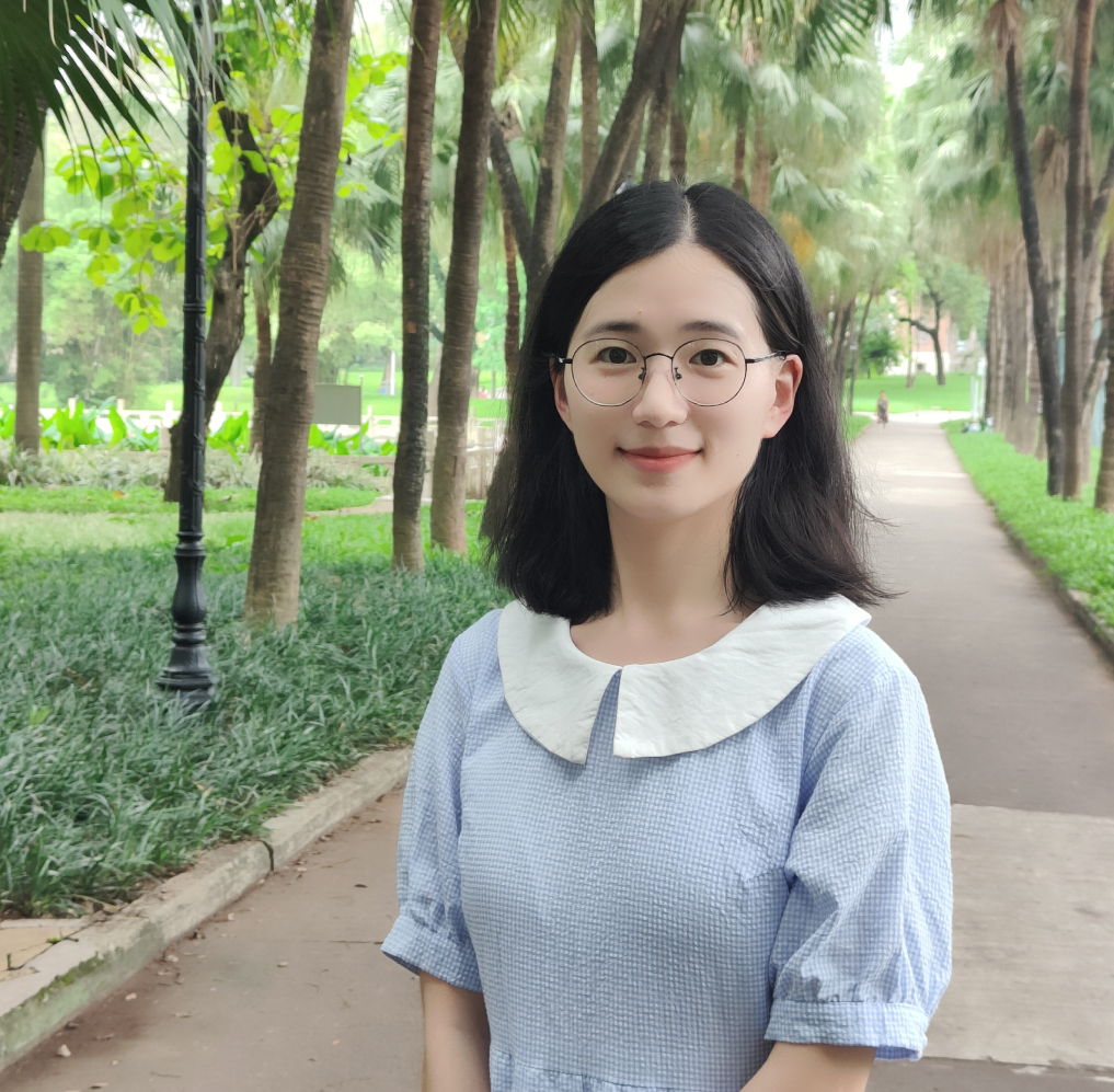 Chengshuang Lu